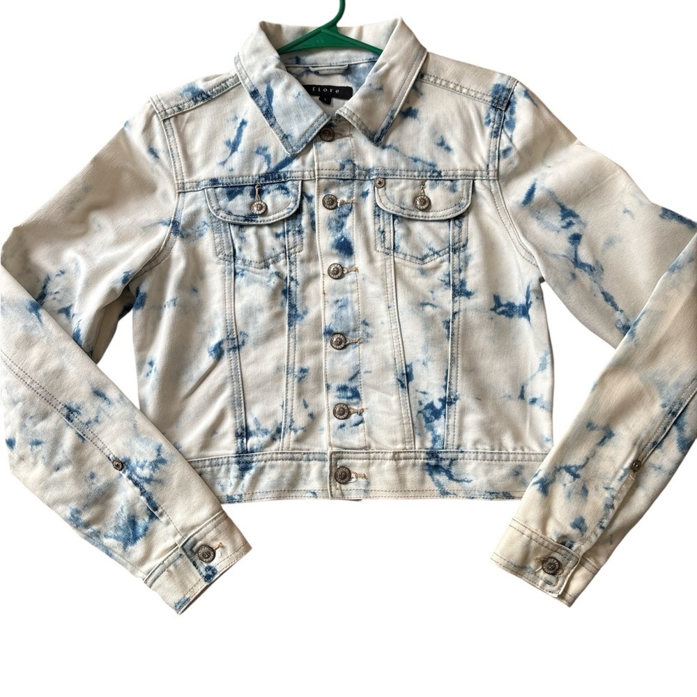 Light Acid Wash Denim Jacket in Blue and White - Picture 2 of 7